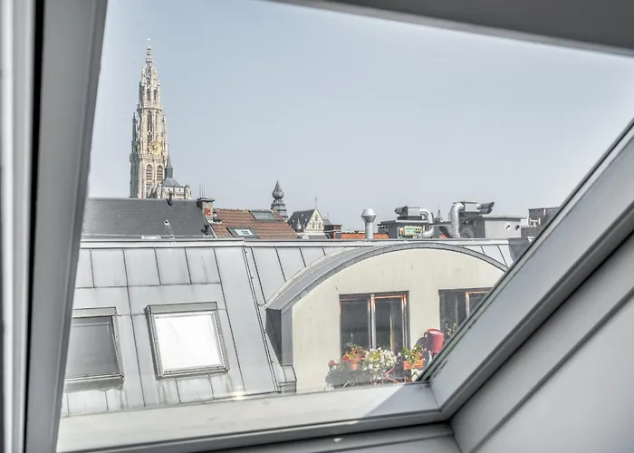 The Fashion Street Apartments
